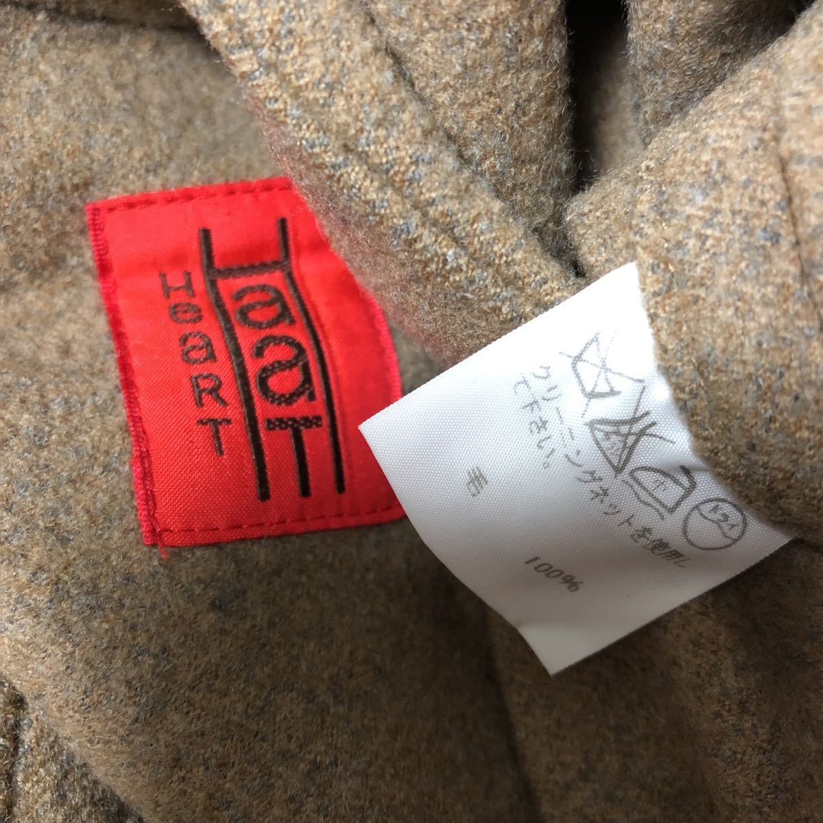 品多く ISSEY MIYAKE イッセイミヤケHAAT HEART ウールコート ベージュ