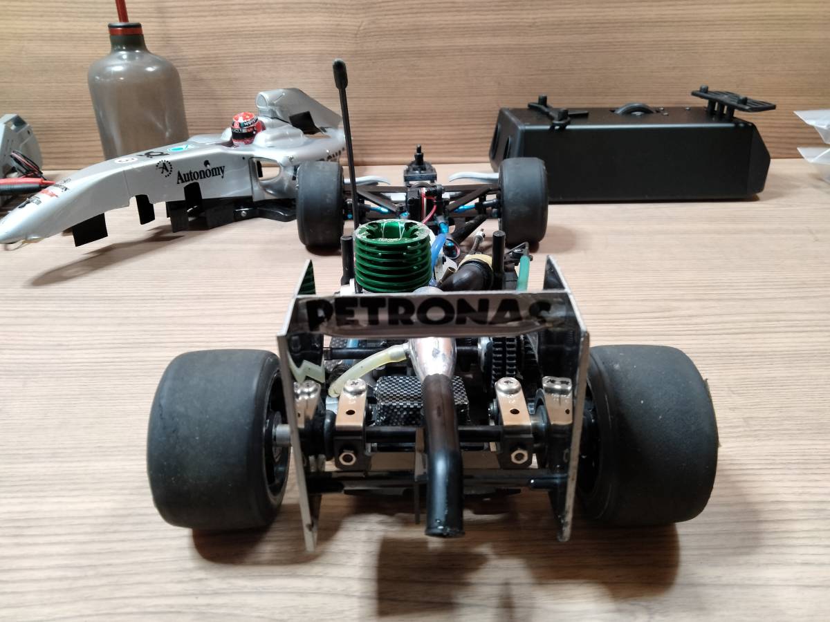 Yahoo!オークション - 京商 KF01 エンジンカー 2スピード Yahoo!オークション - 京商 KF01 エンジンカー 2スピード