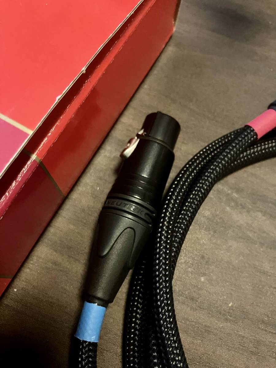 XLRケーブル LINE-1.0X-TRIPLE C-FM acoustic revive XLRケーブル LINE-1.0X-TRIPLE C-FM acoustic revive