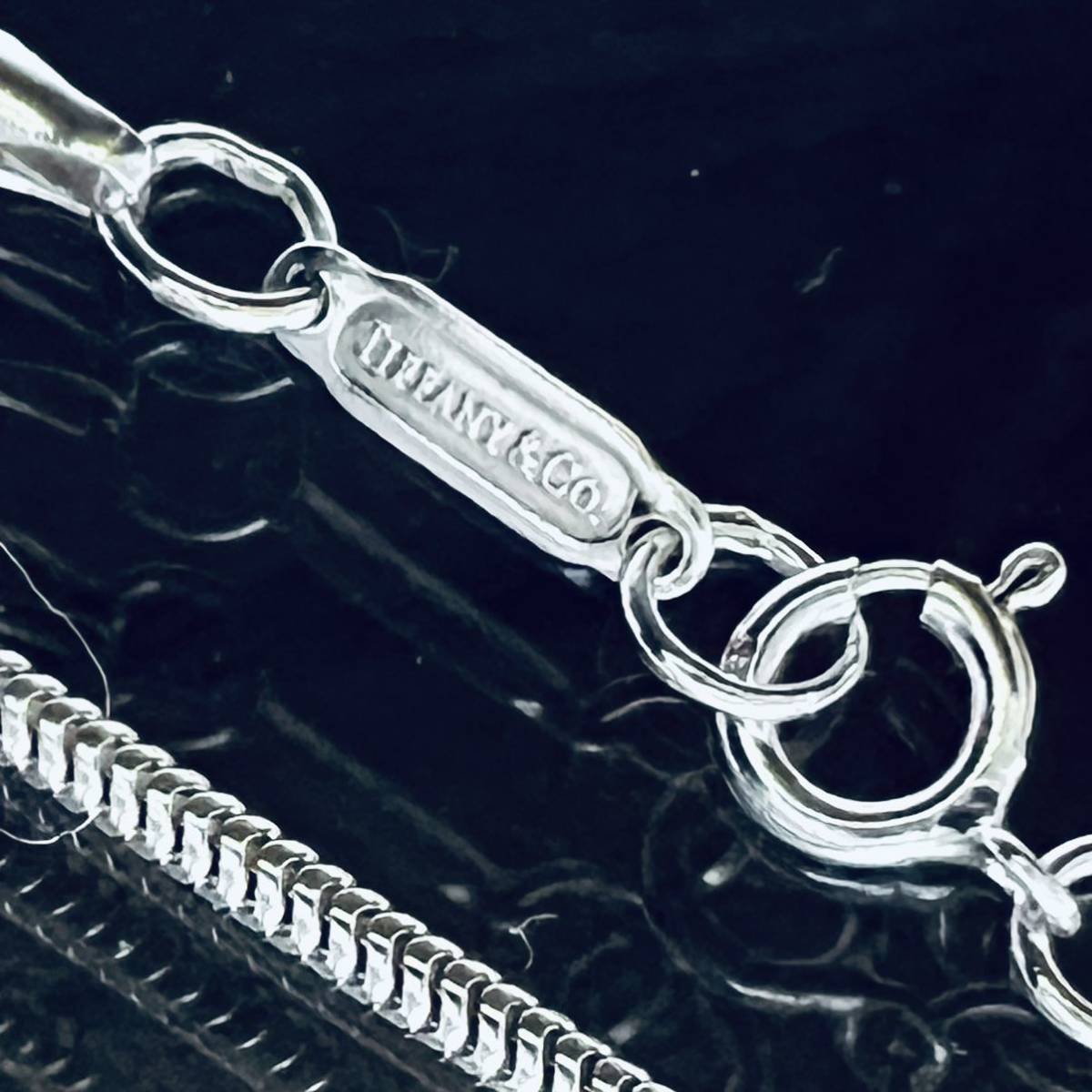 OLD TIFFANY オールド ティファニー ピース サイン チャーム OLD TIFFANY オールド ティファニー ピース サイン チャーム