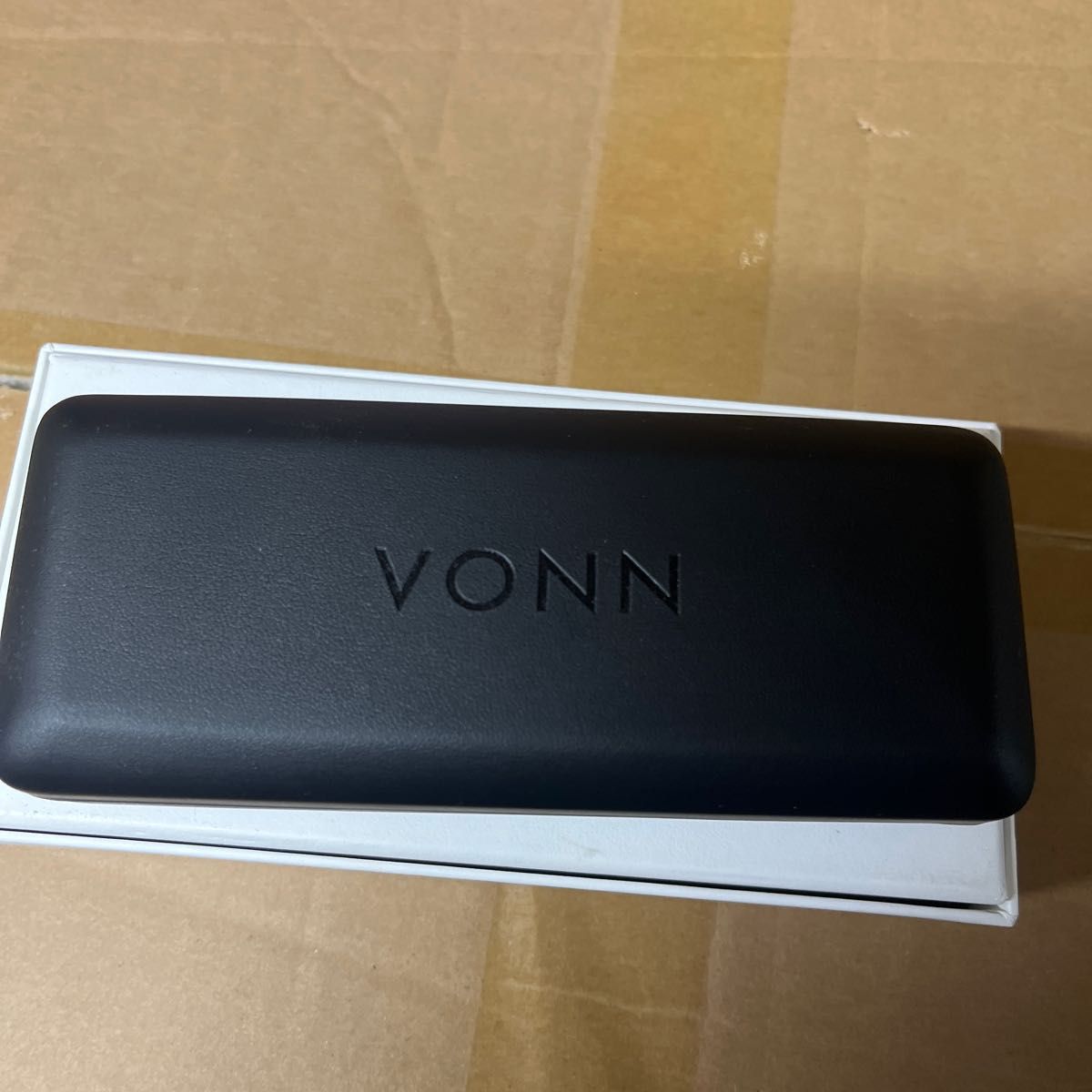 VONNサングラス Sara/Gold(Sunglasses)VM-024-1-S/SARA 49 19-145