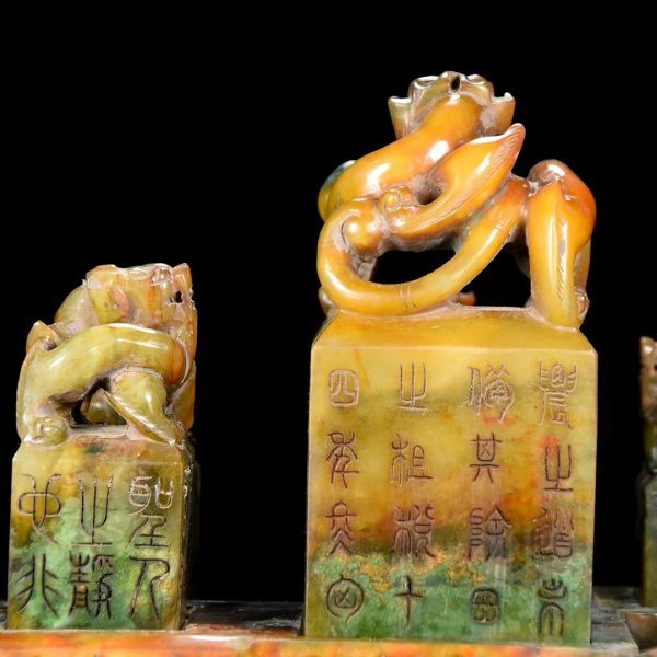 和田玉　高古玉彫　銘文魑龍鈕印章一套　手彫り　蔵出　置物擺件　中国古賞物　時代物　極細工