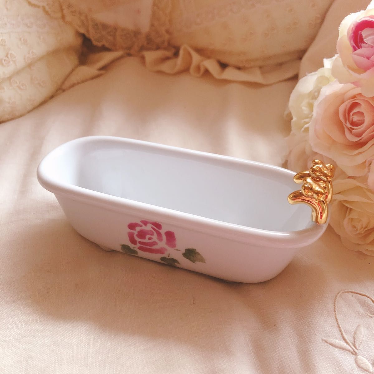 お値下げ マニー ローズミニバスタブ陶器小物入れイマンプリンセス