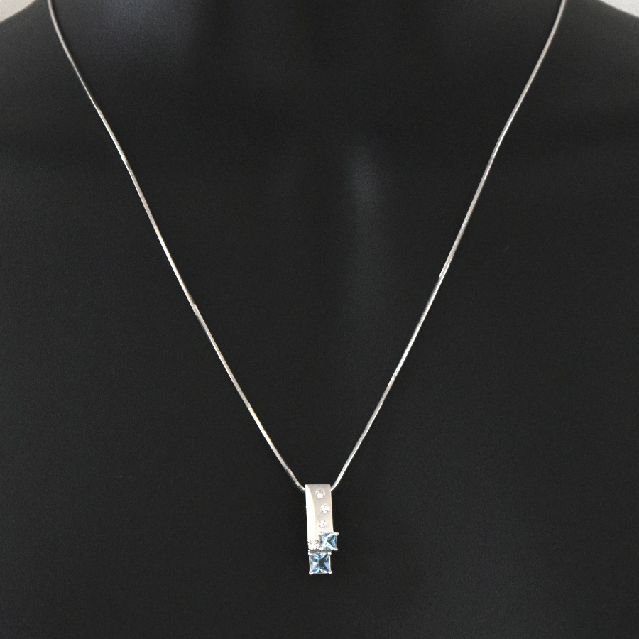 ペンダント プラチナ900 アクアマリン 0.40ct ダイヤモンド 0.08ct ジュエリー