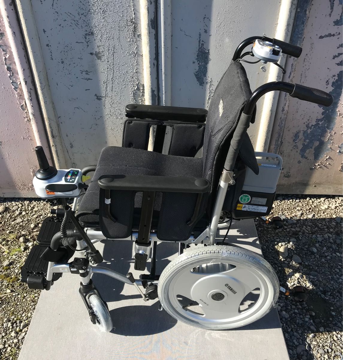 電動車椅子 ヤマハタウニィジョイエックスプラス バッテリー 充電器