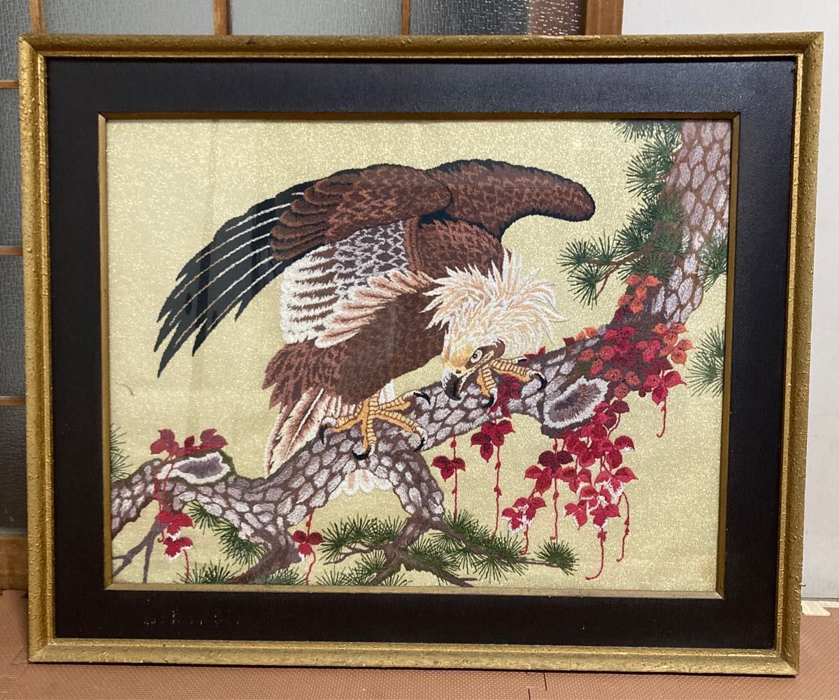 額縁　アンティーク　フレーム　刺繍絵　ワシ鳥