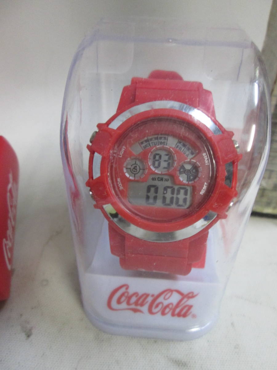 コカコーラコラボ　デジタル　大音量アラーム時計（簡易テストOK）＋腕時計（未テスト）　２個　未使用か美品　送料は説明欄に記入_画像4