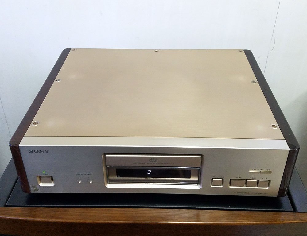 I23 SONY CDプレイヤー CDP-R3 COMPACT DISC PLAYER 動作確認済み Used ...