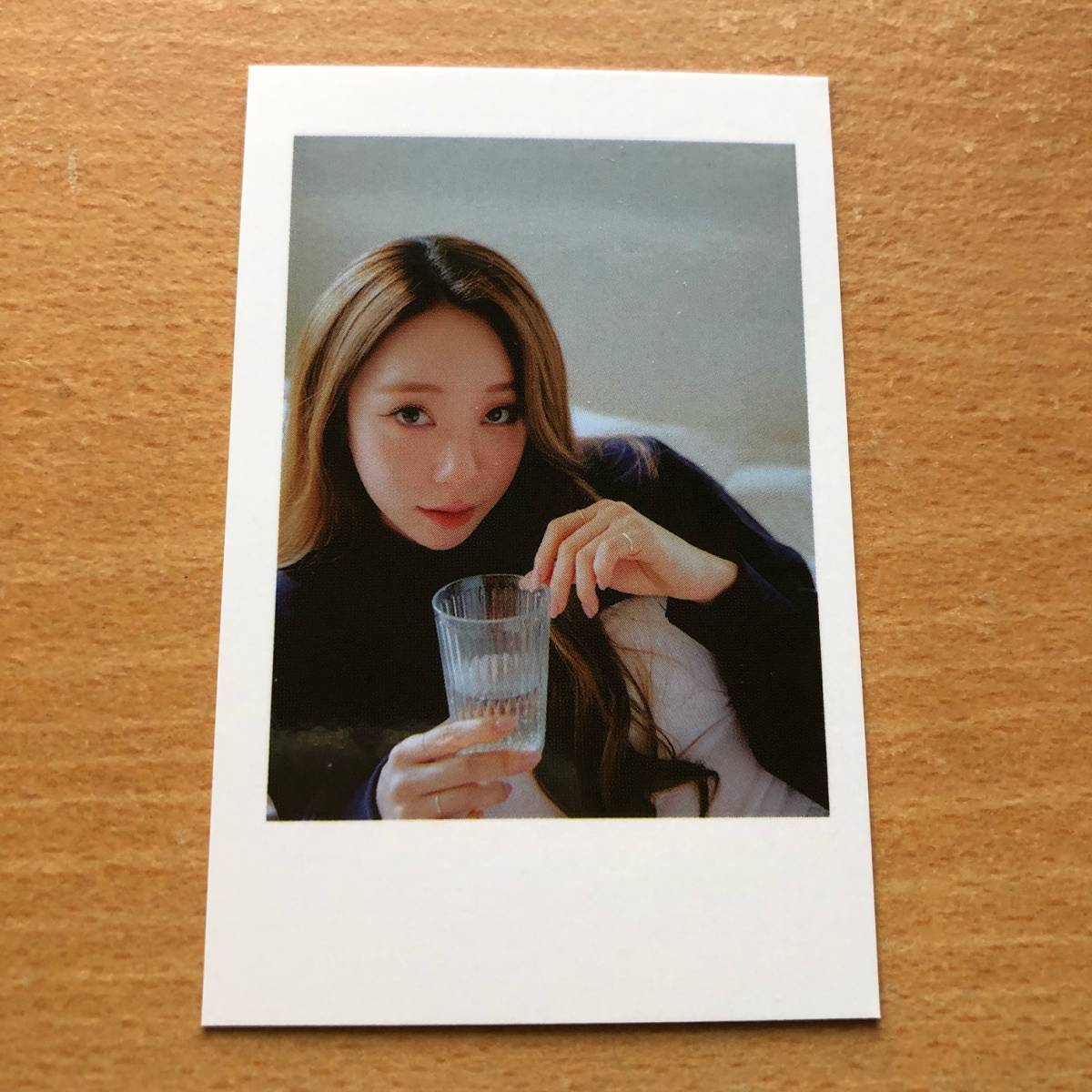 YEONJUNG（ヨンジョン）宇宙少女(ＷＪＳＮ）　封入 ポラロイドカード　2022 フォトブック『 Daily 』PHOTBOOK Ver.　韓国　K-POP_画像1