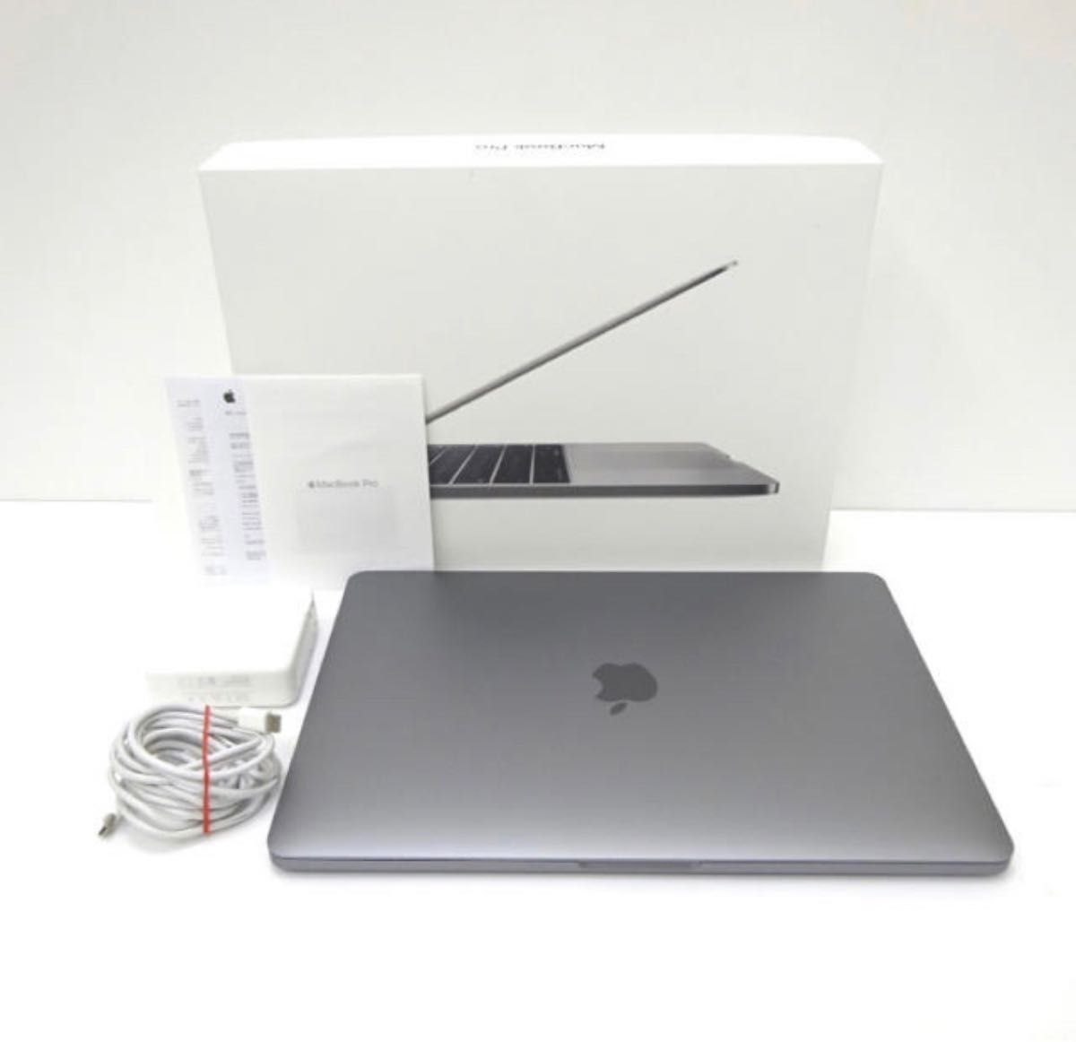 大人気☆ MacBook pro 13インチ 2016 スペースグレイ レザースリーブ
