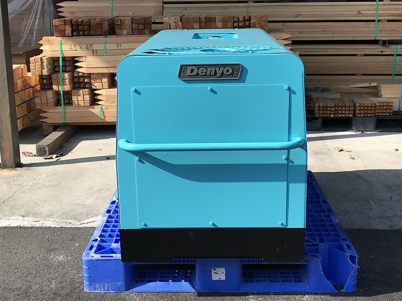 DENYO / デンヨー ディーゼルエンジン 溶接・発電機 TLW-300SSY DENYO / デンヨー ディーゼルエンジン 溶接・発電機 TLW-300SSY