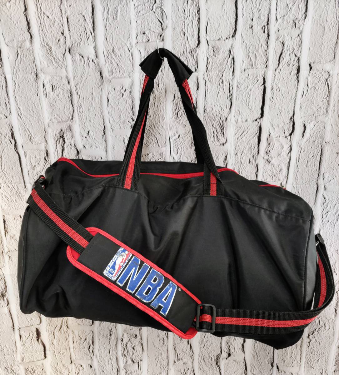 送料無料 90's Vintage NBA CHICAGO BULLS ドラムバッグ 送料無料 90's Vintage NBA CHICAGO BULLS ドラムバッグ