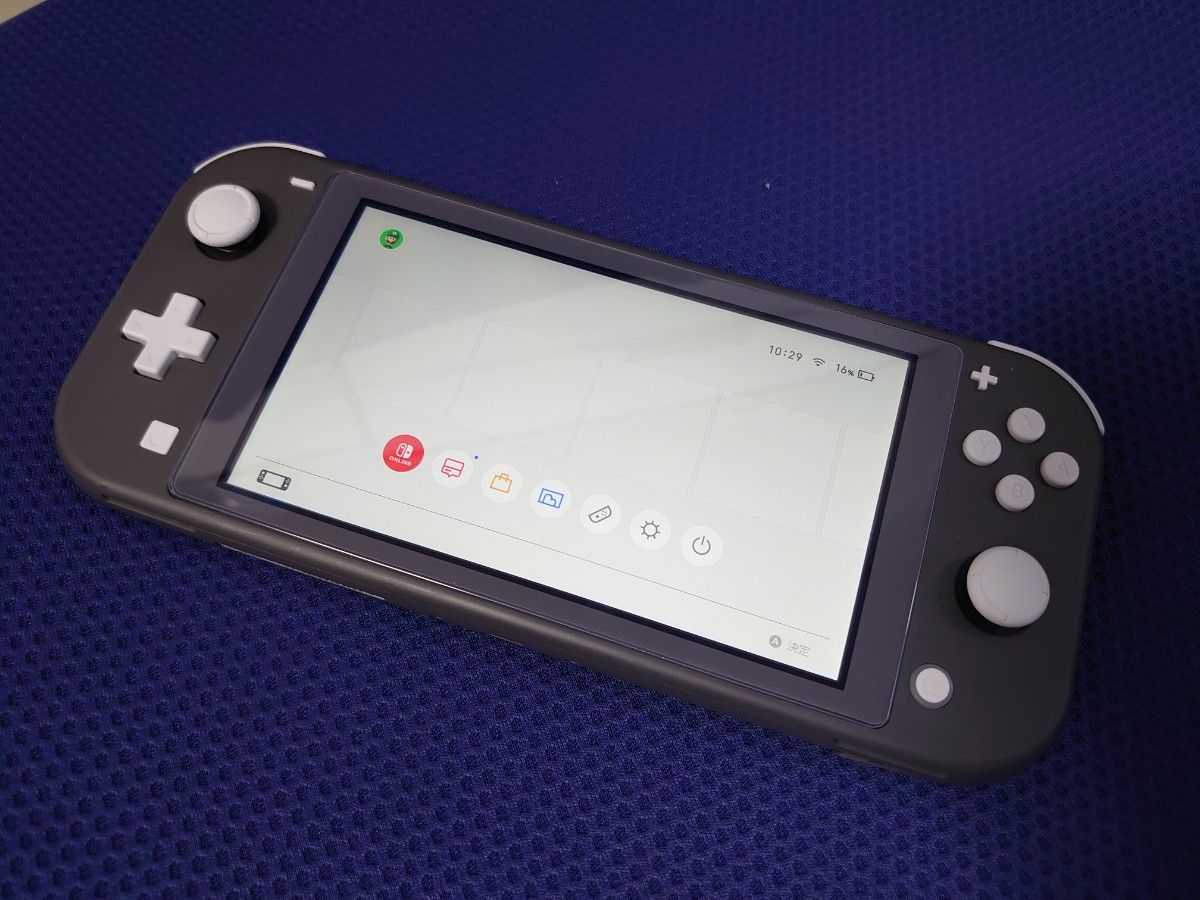 美品 Nintendo Switch 任天堂スイッチライト本体のみ