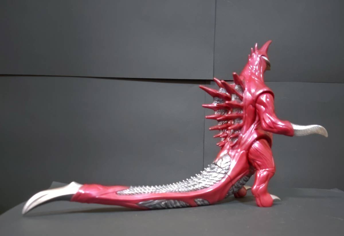 今年人気のブランド品や ガイガンレクス ソフビ 1体 特撮
