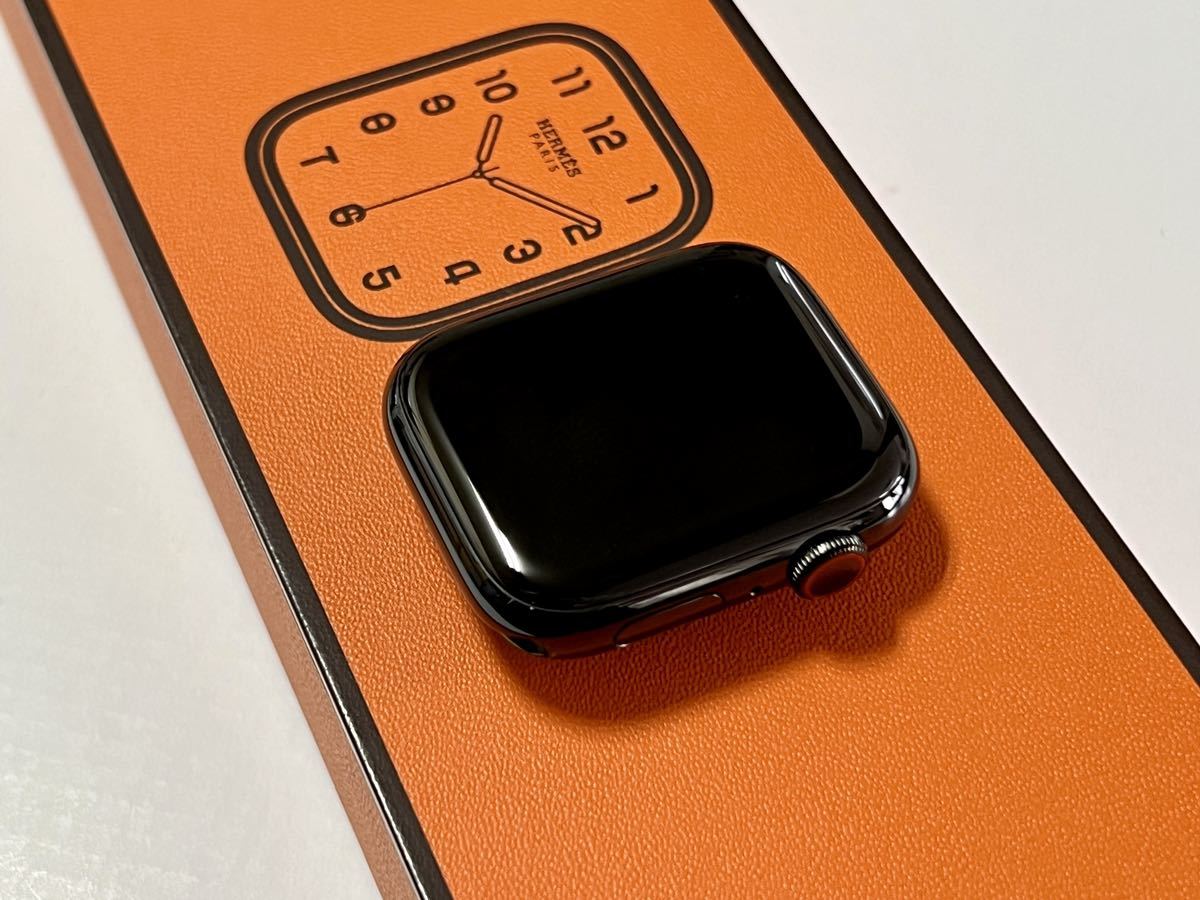 本店 AppleWatchHermèsSeries7 45mmスペースブラック