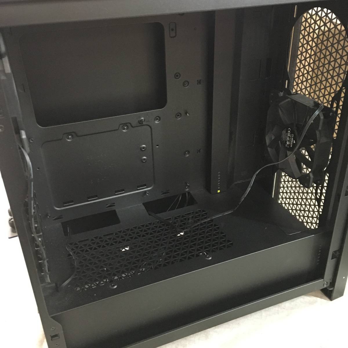 コルセア ミドルタワー ATX PCケース ホワイト | monsterdog.com.br