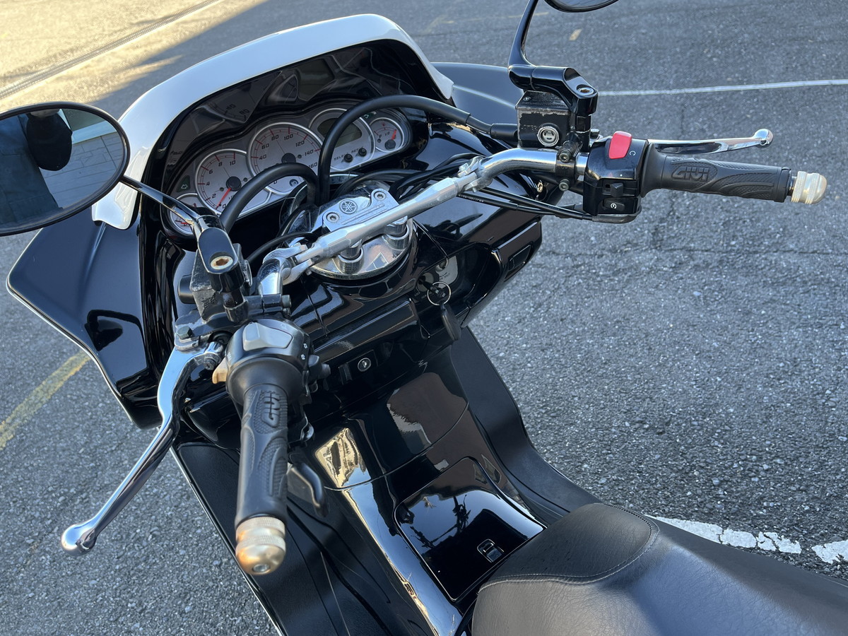 ヤマハマジェスティ250C トライク 実働 42600km パールホワイト 埼玉県 ...