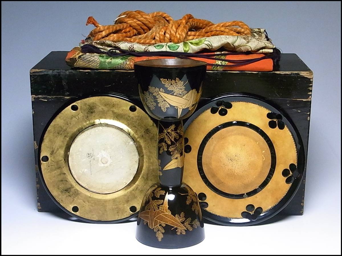 アウトレット値下げ 時代小鼓(弥左衛門作 花押入り)梨地巻物蒔絵 鉋目