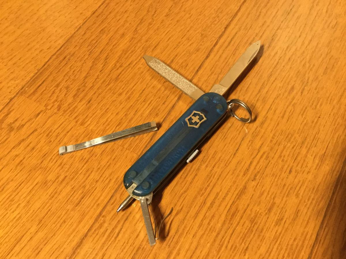 VICTORINOX ヴィクトリノックス  クラシック 中古 ハサミ無しの画像1