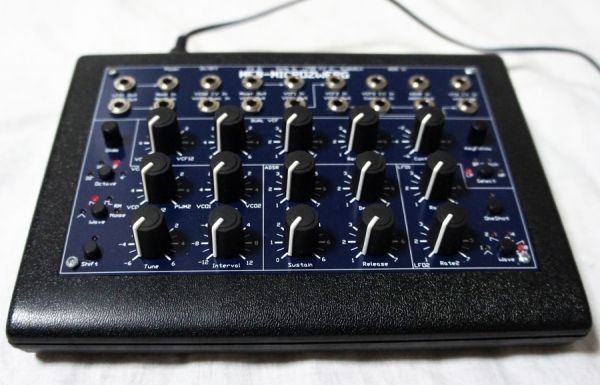 MFB MICROZWERG アナログシンセサイザー モジュラーシンセ 動作品 日本