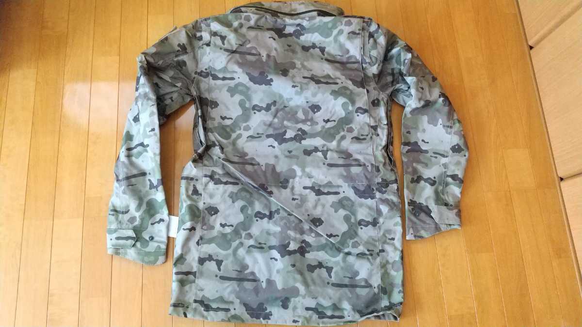 Burton Undefeated X Alpha Industries M-65 Trench Jacket バートン