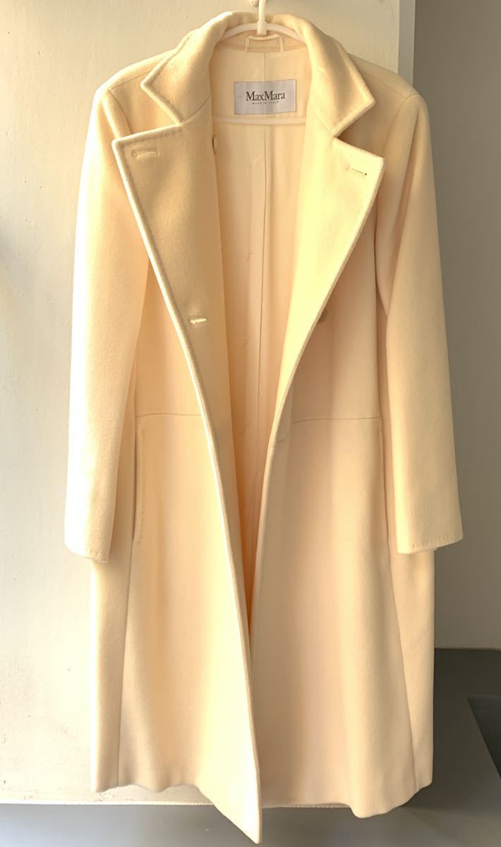 大流行中! ★未使用極美品★ 超高級 (M~L) 40サイズ クリーム色 定価20万以上/50%off ヴァージンウール×カシミア イタリア製 Maxmara マックスマーラ コート