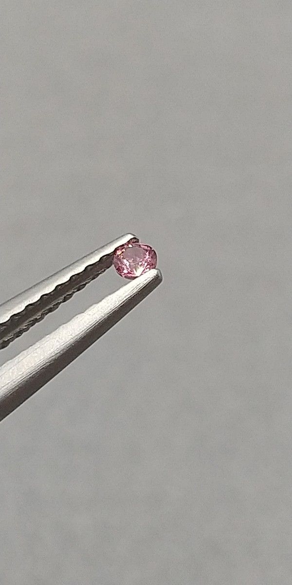 パープリッシュピンクスピネル　2mm　 