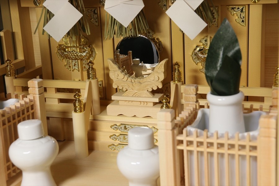 神棚セット 箱宮三社 16号 注連縄付 しめ縄 玉垣 引出し付 三面 神棚セット 箱宮三社 16号 注連縄付 しめ縄 玉垣 引出し付 三面