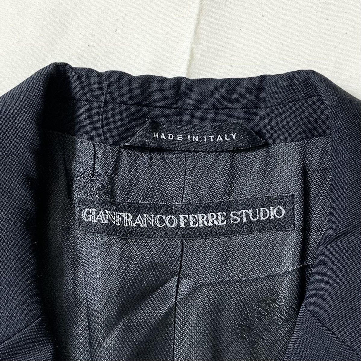 GIANFRANCO FERREビンテージウールテイラードジャケット(イタリア製