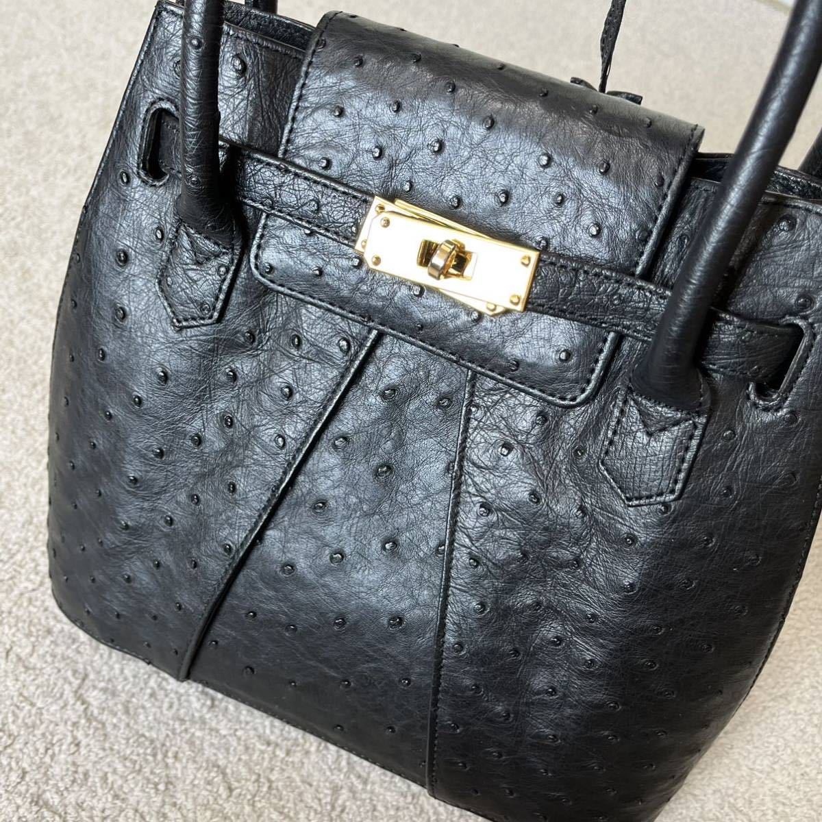 美品 U-NUS ハンドバッグ オーストリッチ リアルレザー 本革 ゴールド金具 南京錠 ダチョウ ostrich カデナ_画像10