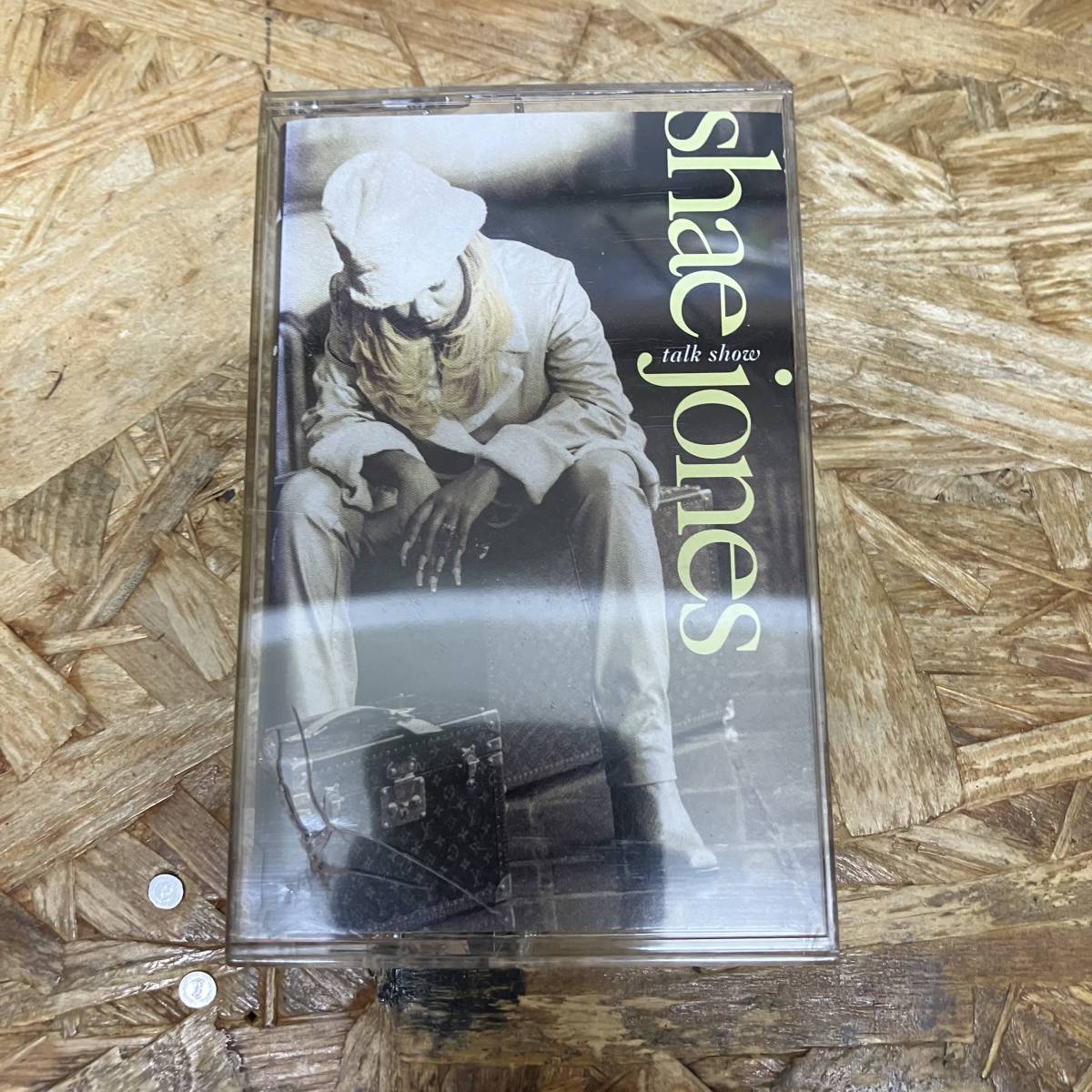 シ HIPHOP,R&B SHAE JONES - TALK SHOW アルバム TAPE 中古品_画像1