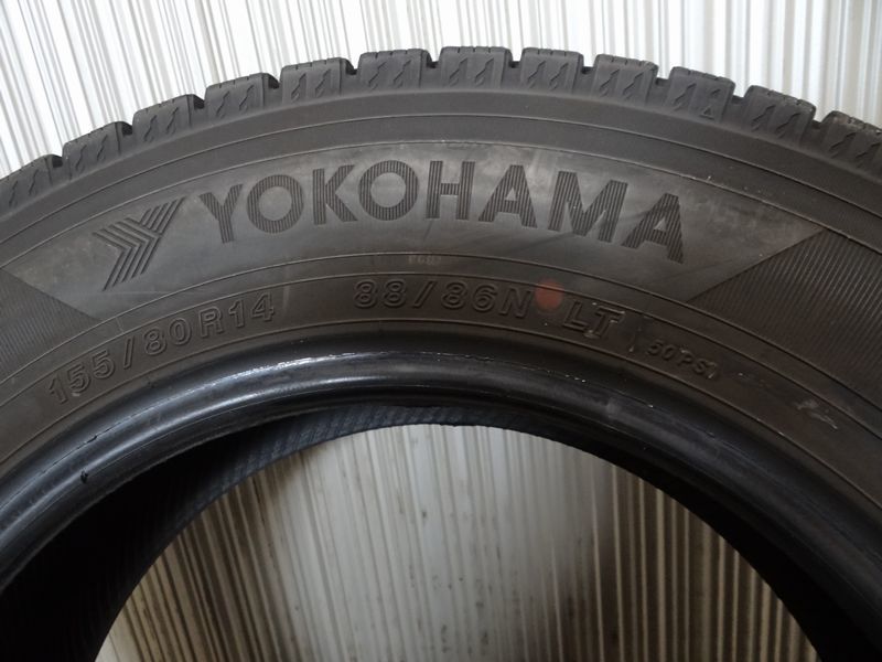 ★155/80R14 88/86N LT 155 80 14 YOKOHAMA アイスガード iG91 17年製 中古スタッドレス 冬タイヤ バリ山 溝有 深溝 売切★_画像6