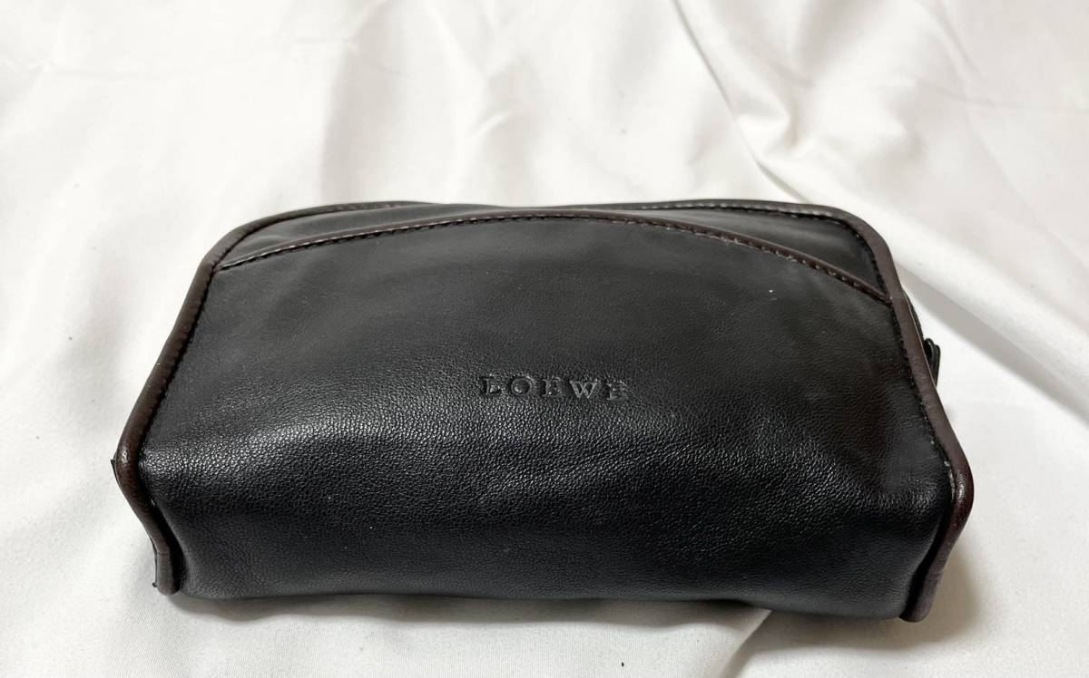 LOEWE ロエベ ロゴ　ポーチ　マルチ コスメ　小物入れ　レザー 黒 ブラック 　_画像3