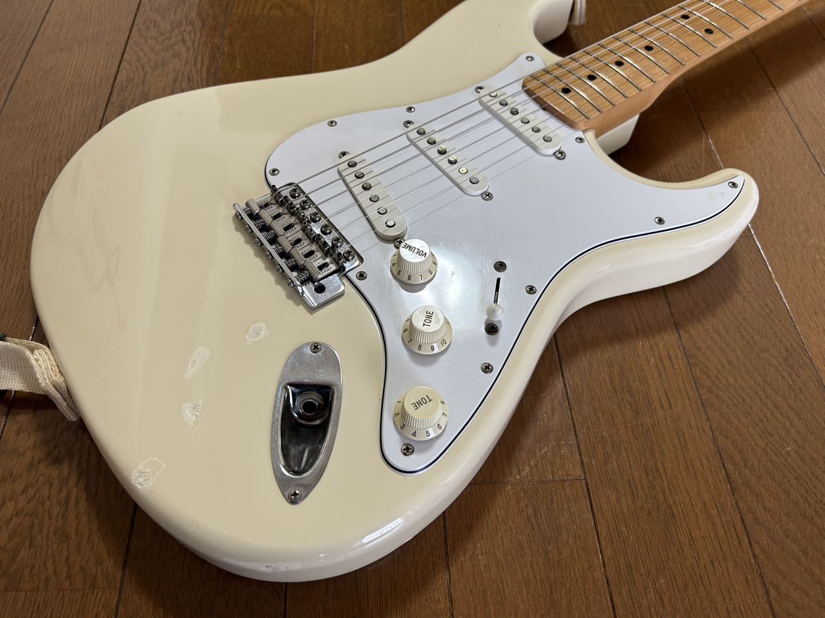 [GT]Fender Japan フェンダー・ジャパン・ストラトキャスターST72 VWH ヴィンテージ・ホワイト Kinman Australia PU搭載！ラージヘッド!_画像3