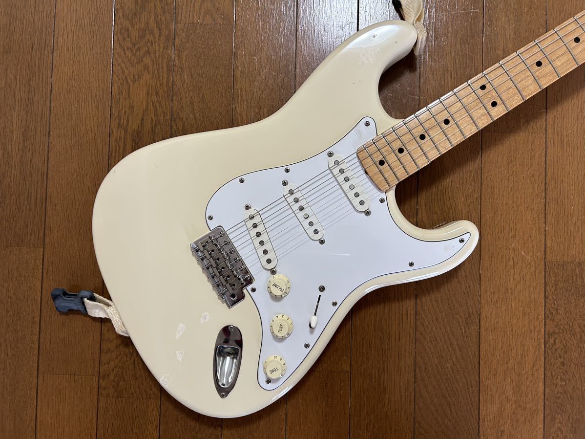 GT]Fender Japan フェンダー・ジャパン・ストラトキャスターST72 VWH