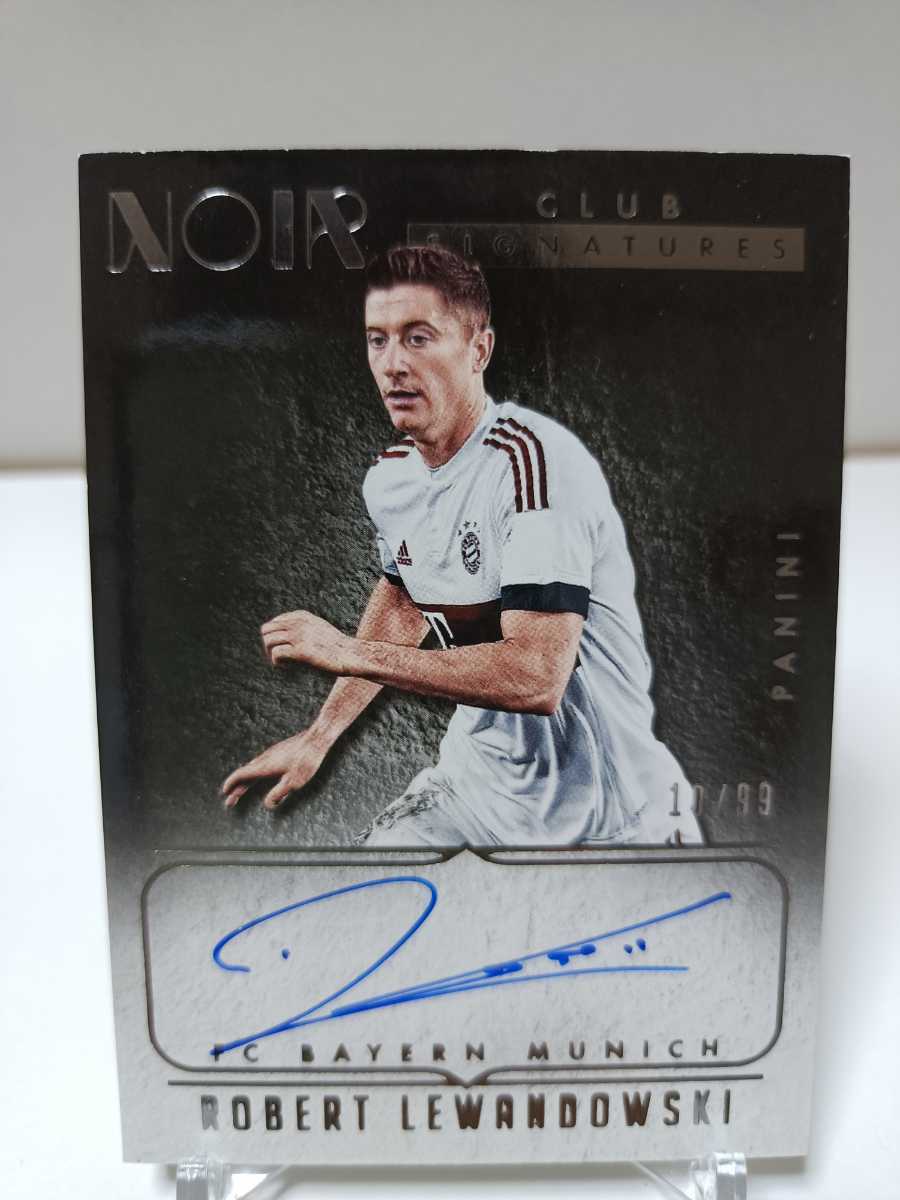 2016-17 Noir Club Signatures Robert Lewandowski Bayern Munich Rare #/99 オンカード_画像3