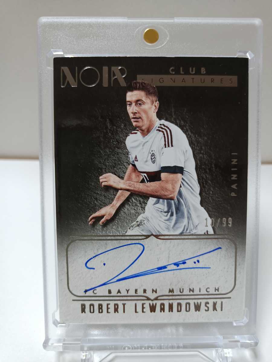 2016-17 Noir Club Signatures Robert Lewandowski Bayern Munich Rare #/99 オンカード_画像2