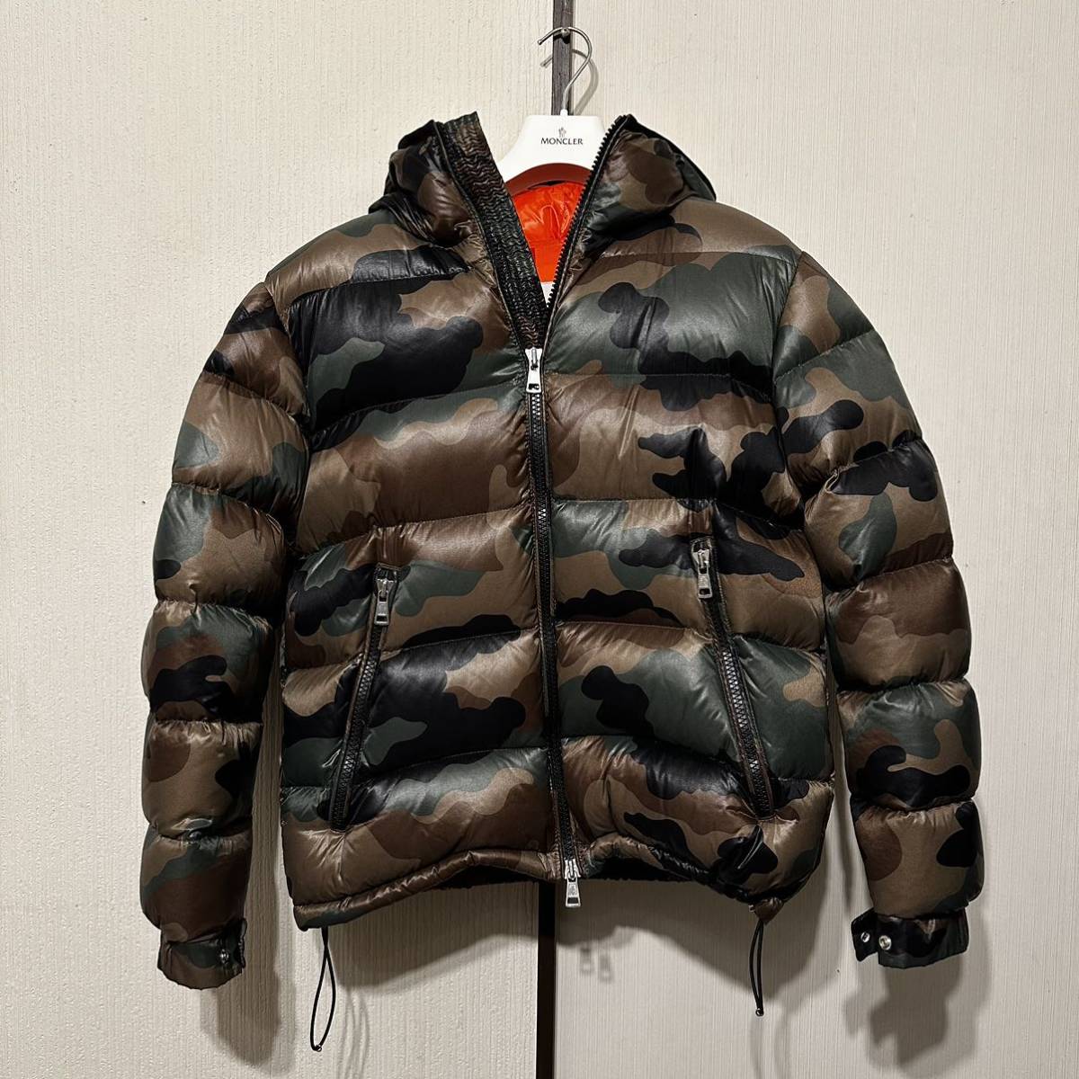 爆売り! MONCLER BLIER TG 3 CAMO 3 - pages.shineon.com