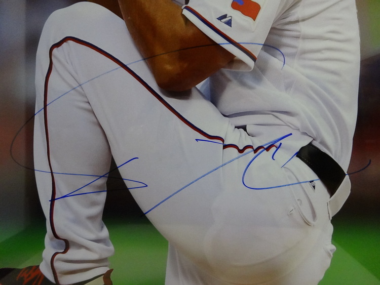 16 Yu DARVISH ダルビッシュ 有 直筆サイン入り特大写真 額装済 直筆サイン MLB 【送料無料】の画像4