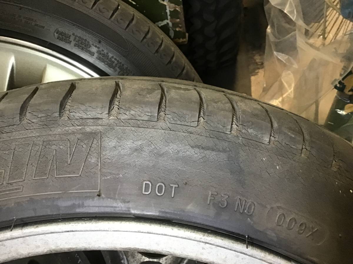 スバル純正17インチホイール　レガシー　インプレッサ　17x7JJ インセット55 PCD100 5穴　ミシュラン215/45R17 1本のみ2020年製造です_細かなヒビがありますがパンクはありません