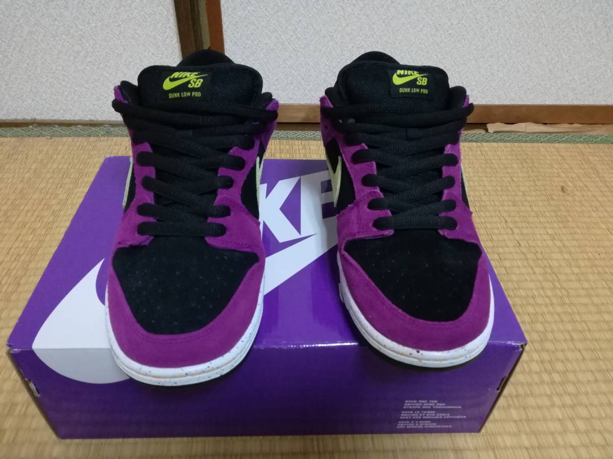 NIKE SB DUNK LOW PRO RED PLUM　ナイキ　ダンク　ロー　レッドプラム　28㎝_画像2