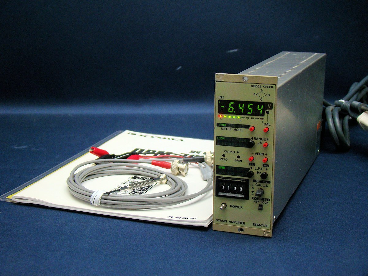 KYOWA 共和 DPM-713B 動ひずみ計 DC~10kHz 測定器 DPM713B 中古