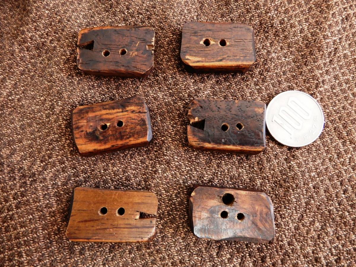 ＜銀の斧＞送料無料・古材創作釦・超個性派・天然木ボタン・6個・オリジナル手作りぼたん・世の中でたったひとつ_コインは指標です