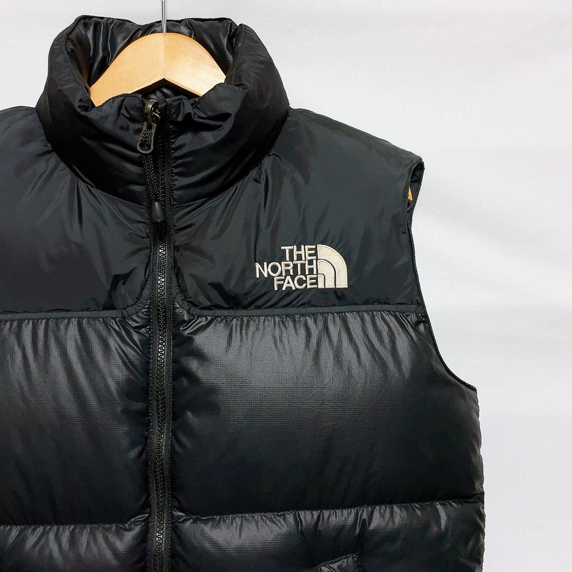 THE NORTH FACE センターロゴ ヌプシ ダウン ベスト Nuptse Vest ノースフェイス ND01002