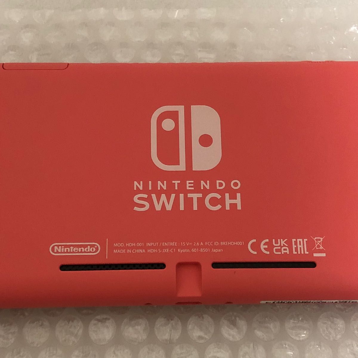 任天堂スイッチライト Switch lite 2022年製 コーラルピンク 任天堂スイッチライト Switch lite 2022年製 コーラルピンク