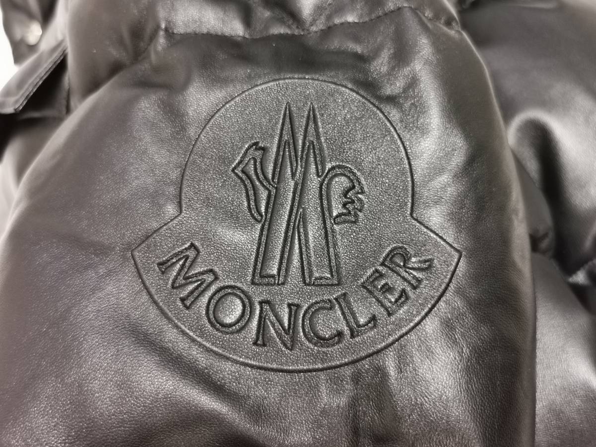 定価66万 新品 MONCLER モンクレール PROMIO ダウンジャケット オールレザー シープスキン サイズ2 メンズ 黒 最高峰 ダウン_画像4