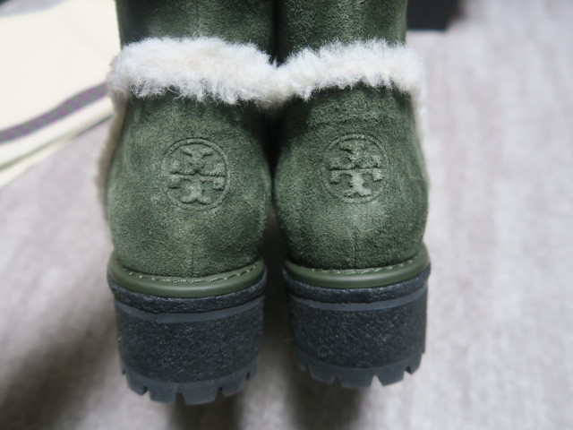 4.8万 未使用★トリーバーチ TORY BURCH COOPER SHEARLING BOOTIE ショート ブーツ ムートン US8 JP25cm 本革 カーキ系_画像5