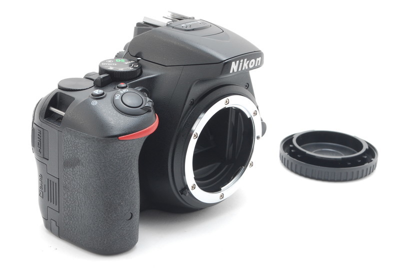 ■ 美品 ■ ニコン Nikon D5500 + AF-S NIKKOR 18-55mm F3.5-5.6G #15275_画像3
