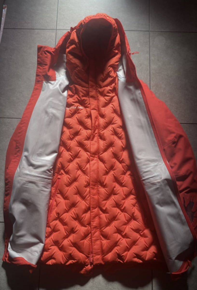 Mサイズ ナイキ アンダーカバー ダウン NIKE UNDERCOVER 3 Layer Fishtail Parka CD7523 赤 レッド ビッグロゴ CHAOS BALANCE_画像3