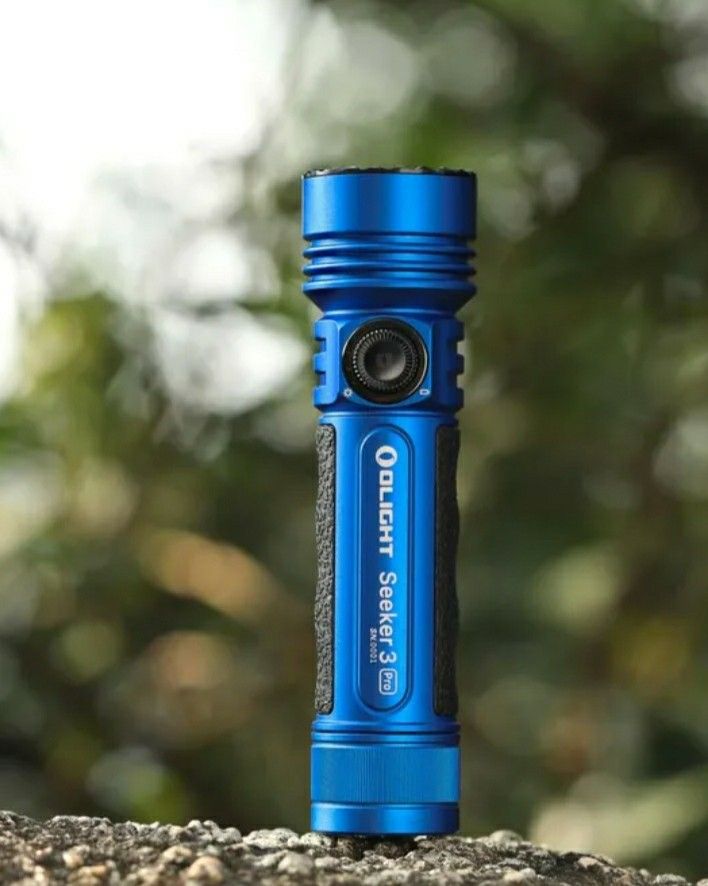 最安値正規品 ヤフオク! - 限定品 オーライト Olight Seeker 3 Pro